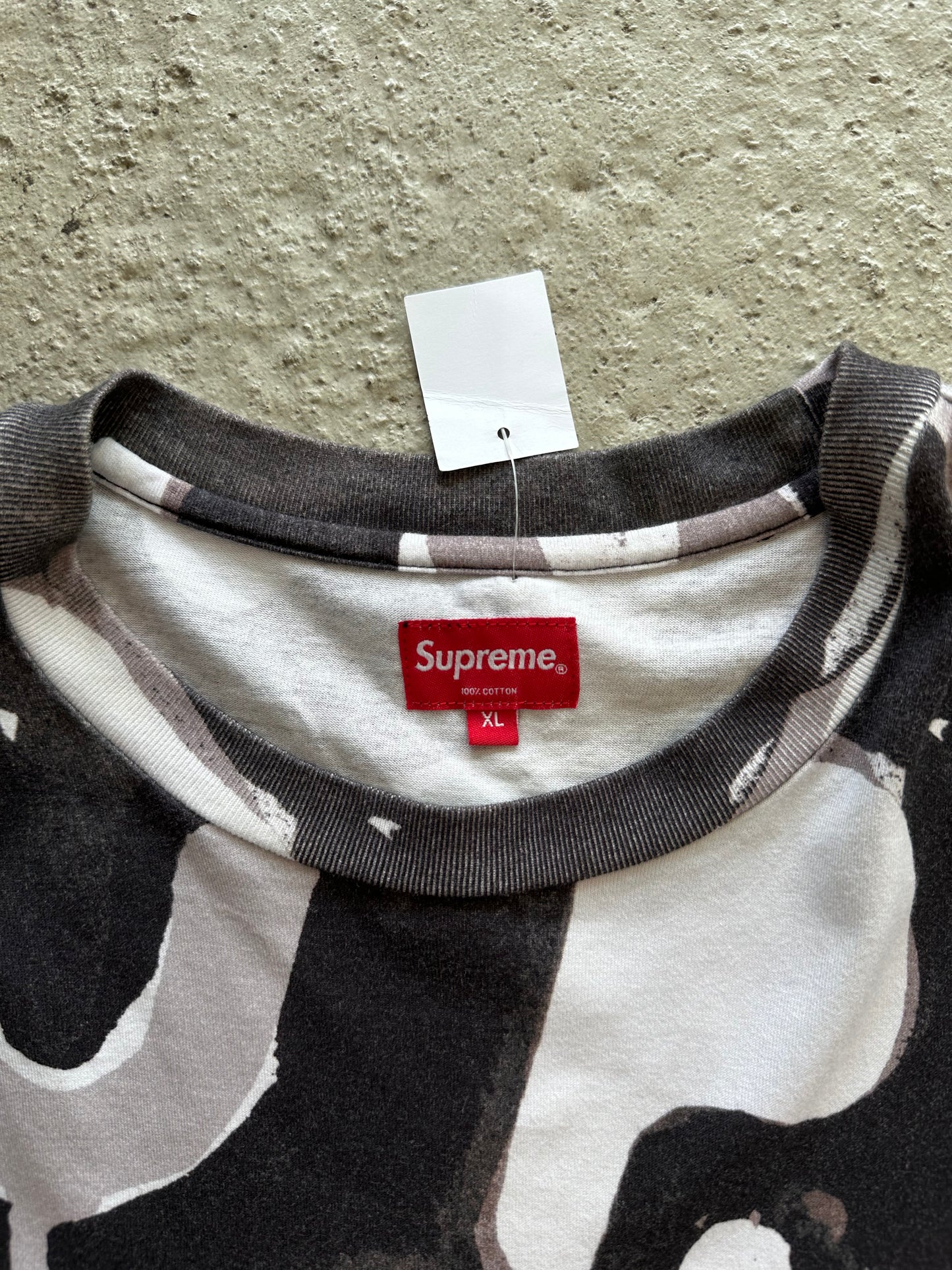 Supreme Painted Logo S/S Tee Gr. XL