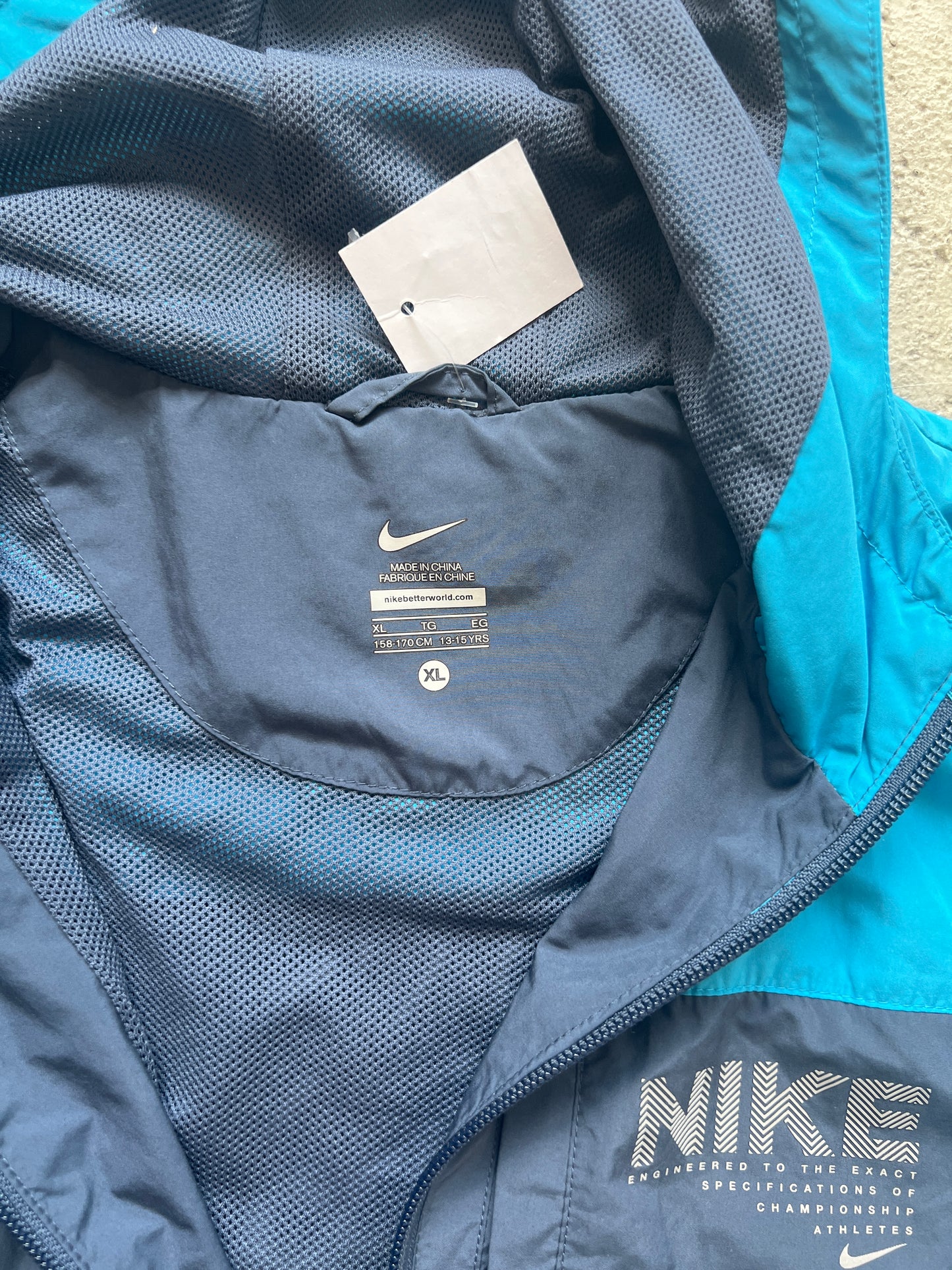 Nike Trackjacket Gr. Kids XL